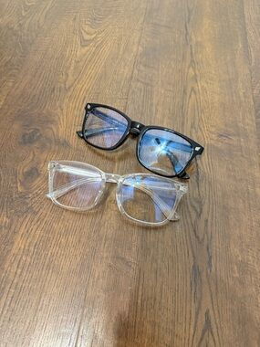 Blue Light Blocking Glasses - Clear and Black Frames
